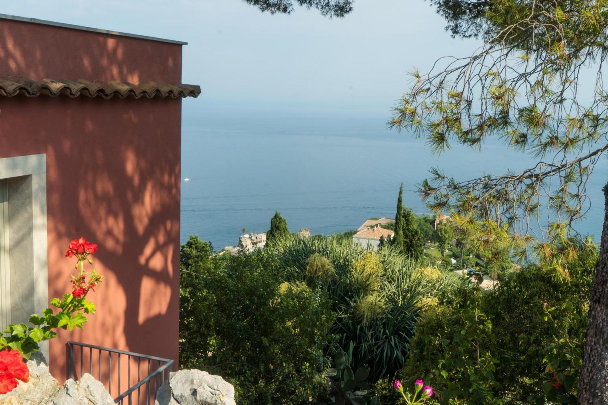 The Charming House Apartment Taormina Exterior photo